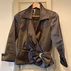 Tadashi blouse, metallic dark gray/hints of sage green